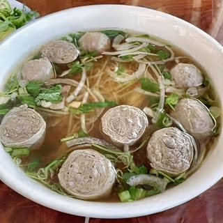 Pho Bo Vien (Beef Meatball)