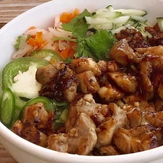 Lemongrass Chicken Noodle Bowl