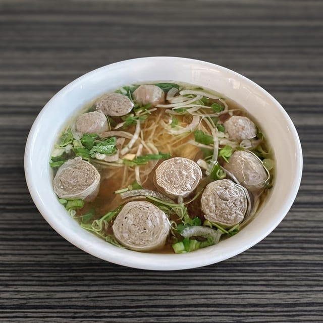 Pho Bo Vien (Beef Meatball).