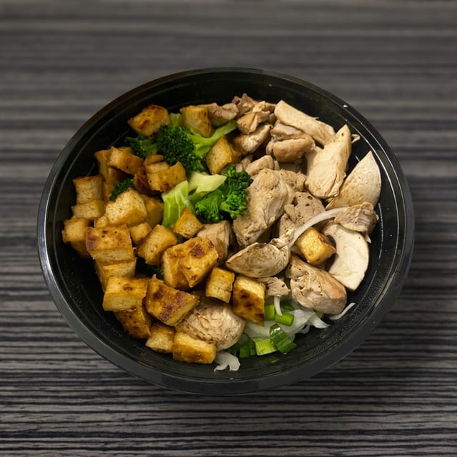 Vegan Pho Deluxe.